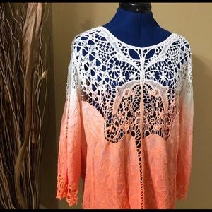 Lace peach and white top